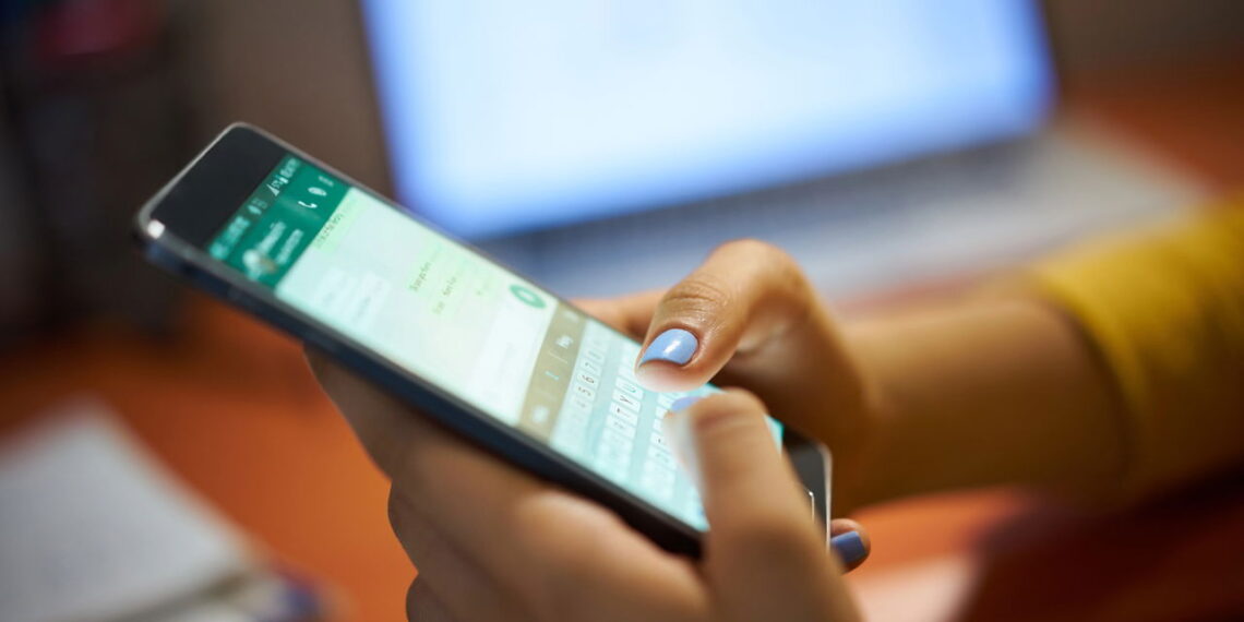 Usuários do WhatsApp já podem criar imagens com IA via ChatGPT