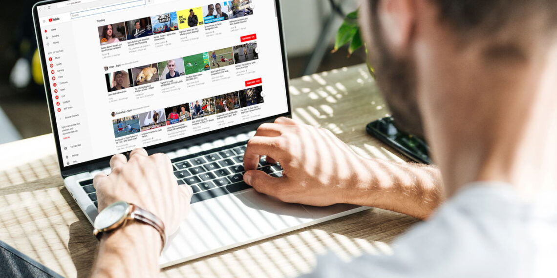 YouTube revoluciona buscas com IA e transforma experiência dos usuários em 2025