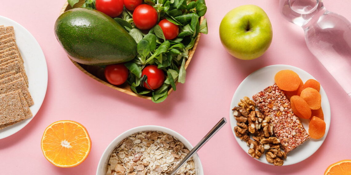 Alimentos baratos que deixam a pele mais bonita e o cabelo mais forte