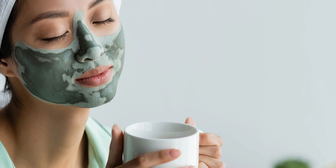 Argila facial volta com tudo e vira queridinha da rotina de beleza