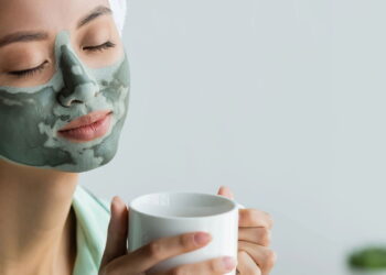 Argila facial volta com tudo e vira queridinha da rotina de beleza