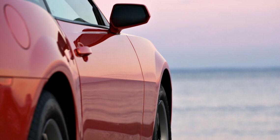 Os carros esportivos mais poderosos e tecnológicos de 2025