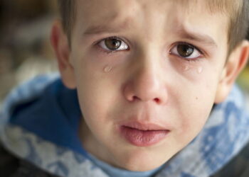 O verdadeiro significado de sonhar com criança chorando