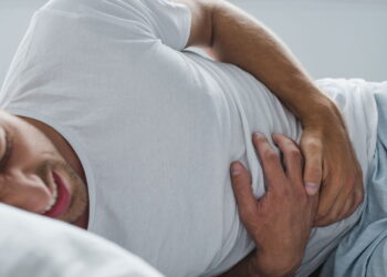 Comeu algo vencido? Veja como seu corpo reage