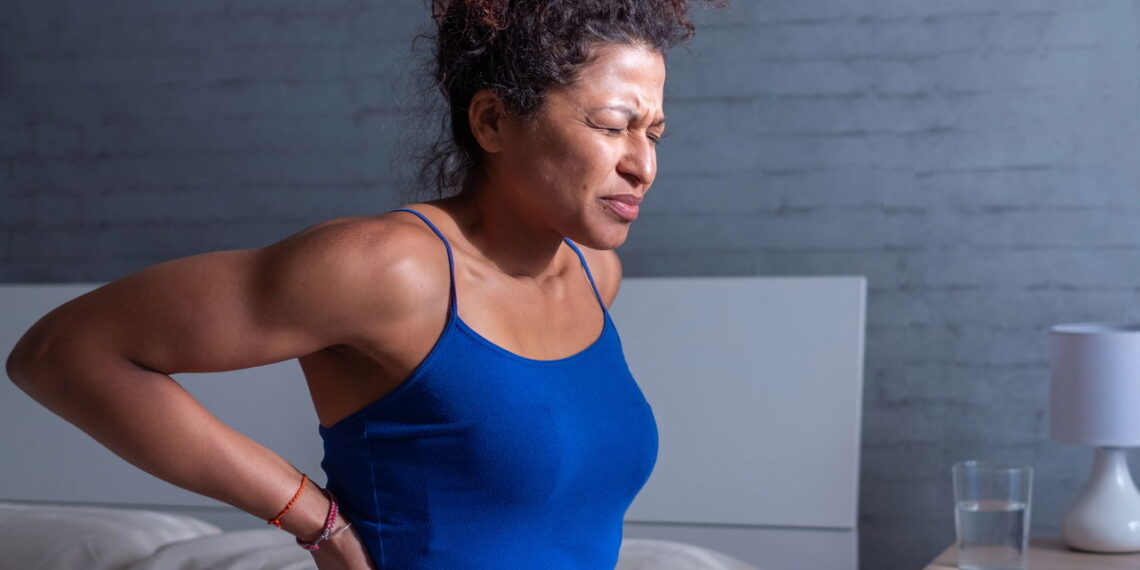 Os 3 melhores exercícios para acabar com a dor nas costas em casa