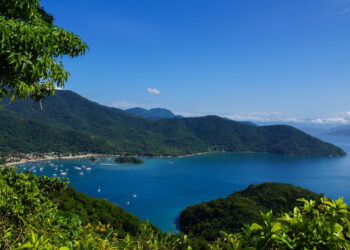 Este lugar no Brasil é tão bonito que parece de outro mundo