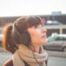 Por que ouvir música triste pode ser bom segundo a psicologia?