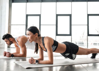 Os 4 exercícios mais eficazes para perder barriga rápido em casa