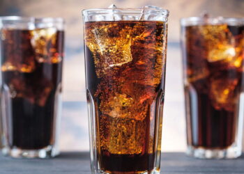 Top 10 refrigerantes com mais açúcar no Brasil