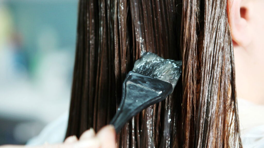 As cores de cabelo mais desejadas do inverno 2025 estão irresistíveis