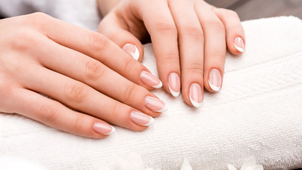 As nove cores de unhas que mais rejuvenescem quando passamos dos 40