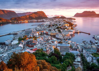 Cidade perfeita para quem ama cultura norueguesa e clima natural