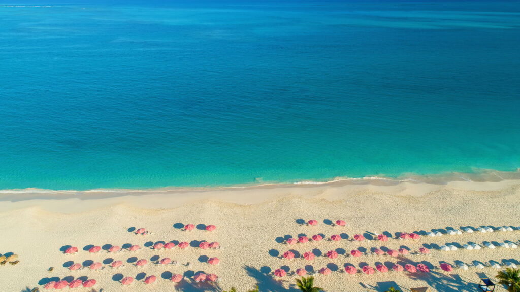 Esta praia escondida no Caribe superou todas as expectativas em 2025