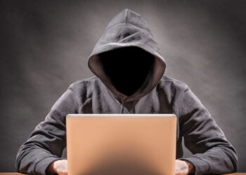 Golpe das "antenas fraudulentas" envia SMS para roubar dados dos usuários!