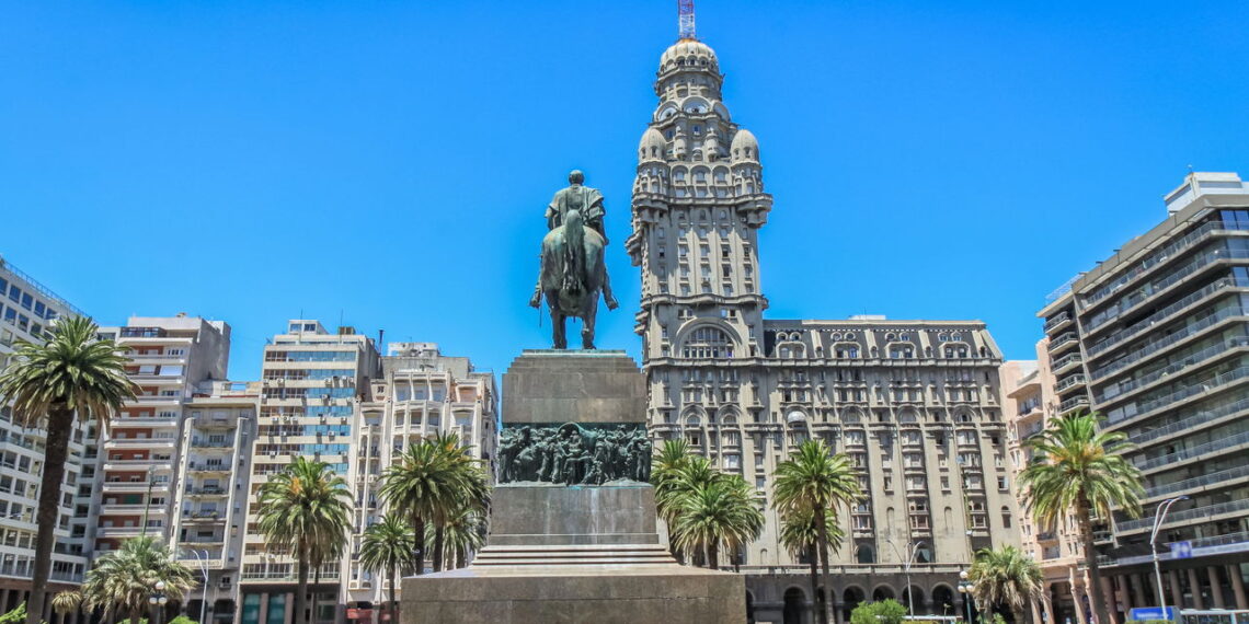 Cidade se destaca ao unir modernidade e tradição com um charme único e irresistível!