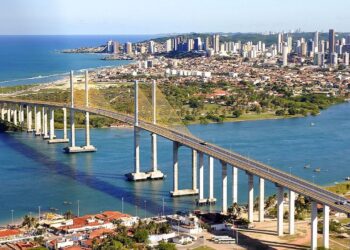 Tudo sobre o destino com as praias mais incríveis do Brasil