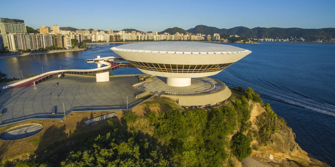 Cidade brasileira encanta com charme luxuoso e atmosfera aconchegante
