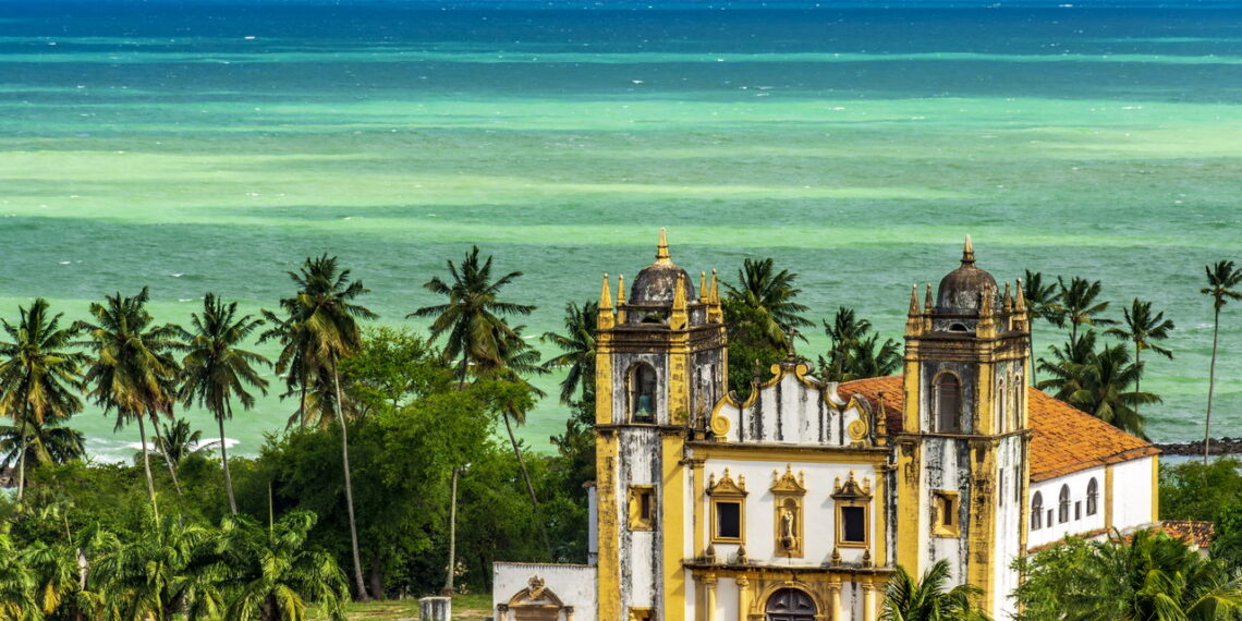 Cidade litoral de PE é procurada por amantes de praias inesquecíveis!