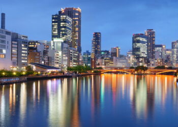 Cidade atrai 12 milhões de turistas por sua economia forte e tradições marcantes