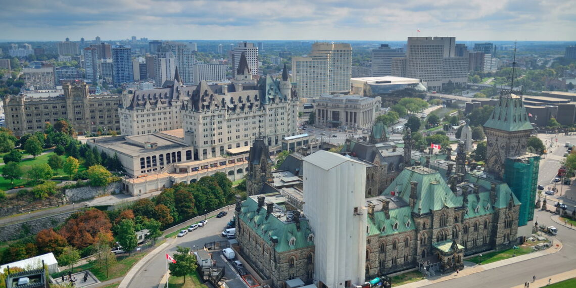 Capital do Canadá atrai turistas e novos residentes com sua infraestrutura moderna!