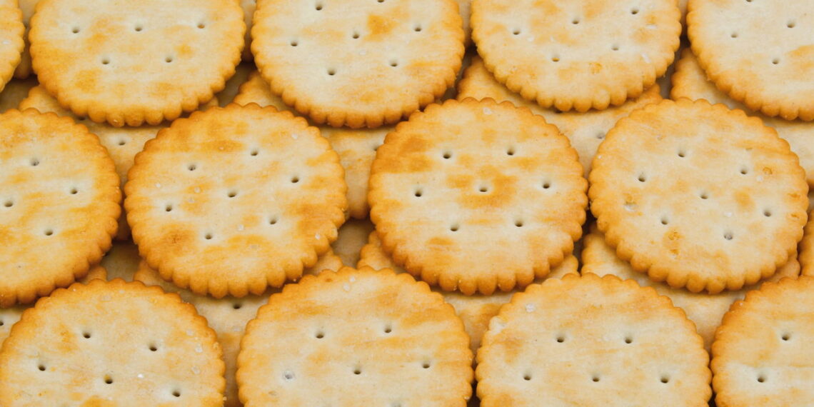Biscoitos com rótulos trocados causam alerta para alérgicos