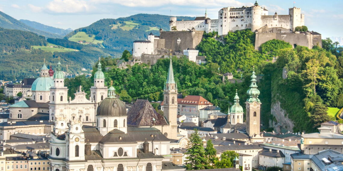 Cidade é um dos destinos mais buscados por turistas e novos moradores na Europa Central