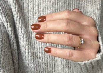 Unhas falam mais que palavras e as de 2025 estão gritando elegância