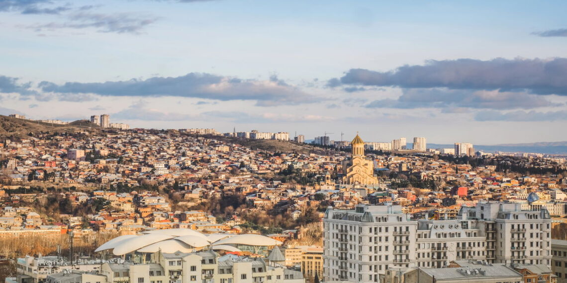 Cidade destaca-se pela sua grande atmosfera multicultural e clima ameno