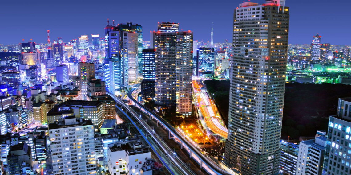Esta cidade japonesa esconde um segredo que atrai milhões todos os anos