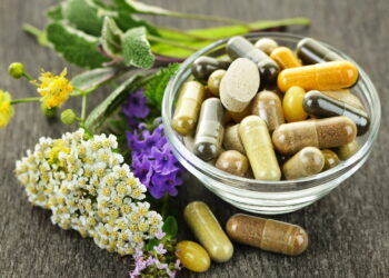 As 5 melhores vitaminas e minerais para idosos se manterem saudáveis e fortes