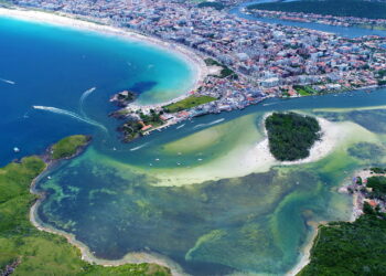 Essa cidade virou o xodó de quem ama praia e não quer gastar muito