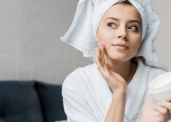 O que esse creme faz na pele em 30 dias tem surpreendido dermatologistas