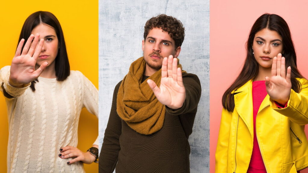 O melhor jeito de lidar com narcisistas segundo a psicologia
