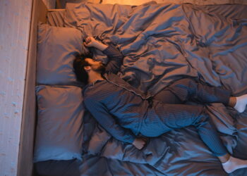 O que significa dormir de meia segundo a psicologia?