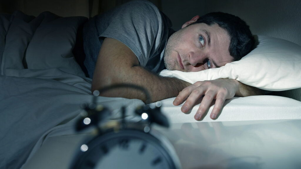 Seu corpo muda enquanto você dorme e isso afeta até sua altura