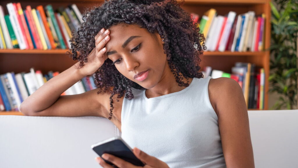 Por que algumas pessoas somem sem dar explicação segundo a psicologia