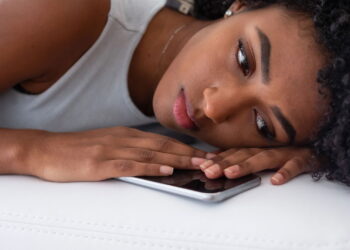 Por que algumas pessoas somem sem dar explicação segundo a psicologia
