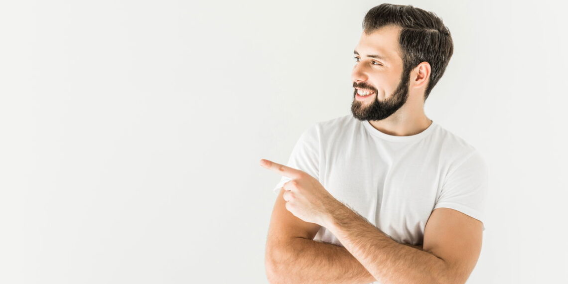 Por que falamos sozinhos segundo a psicologia?