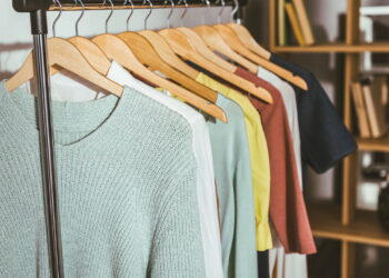 As roupas mais usadas em 2025 revelam conforto com estilo