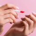 As nove cores de unhas que mais rejuvenescem quando passamos dos 40