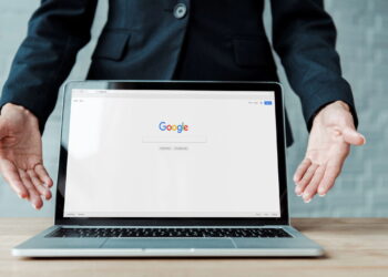 Google apresenta IA para transformar o monitoramento da bolsa de valores!