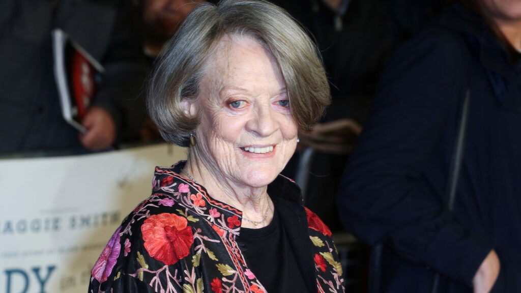 Morreu aos 88 anos lendária atriz de ‘Harry Potter’ e ‘Downton Abbey’