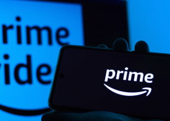 Parceria entre Eddie Murphy e Pete Davidson estreia em novo filme da Prime Video!