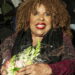 Morre cantora lendária de "Killing Me Softly" aos 83 anos e fãs sentem vazio!