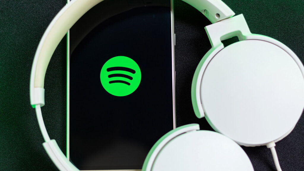 As 3 plataformas musicais com IA que melhoram a sua experiência