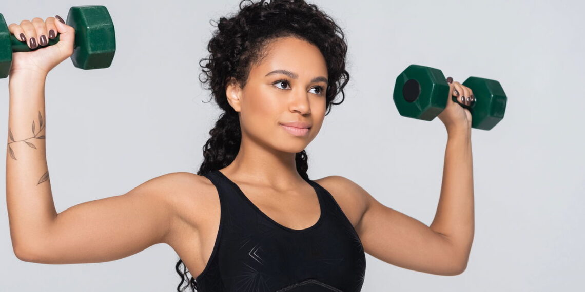 Os 5 melhores exercícios para definir os braços mais rápido