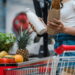 Você sabia que pode pagar o menor preço anunciado — até mesmo em casos de erro da loja?