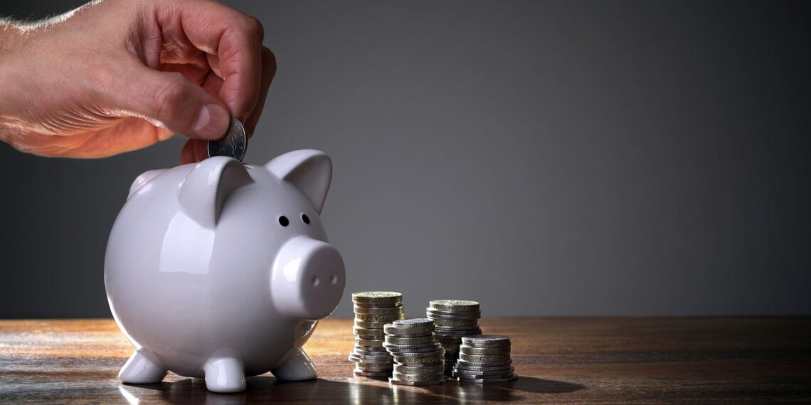 Formas de economizar e melhorar sua vida financeira