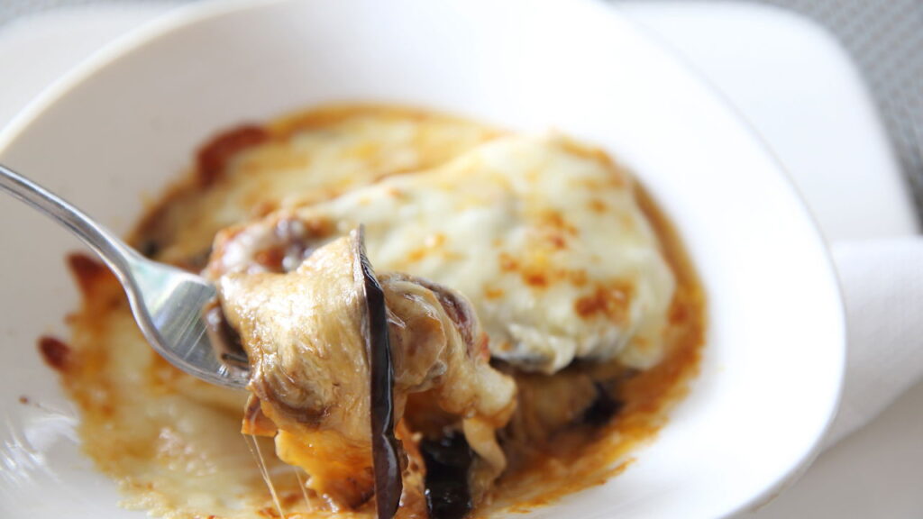 Nem sopa, nem caldinho: o prato quente que esquenta o inverno