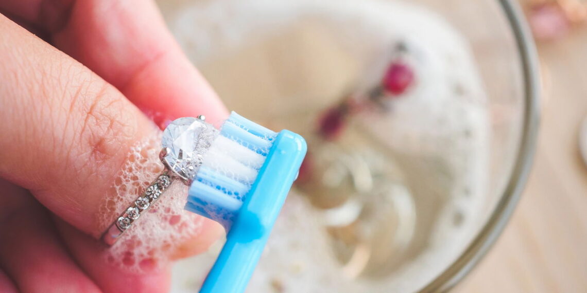 Você nunca mais vai jogar fora sua escova de dentes depois de saber disso